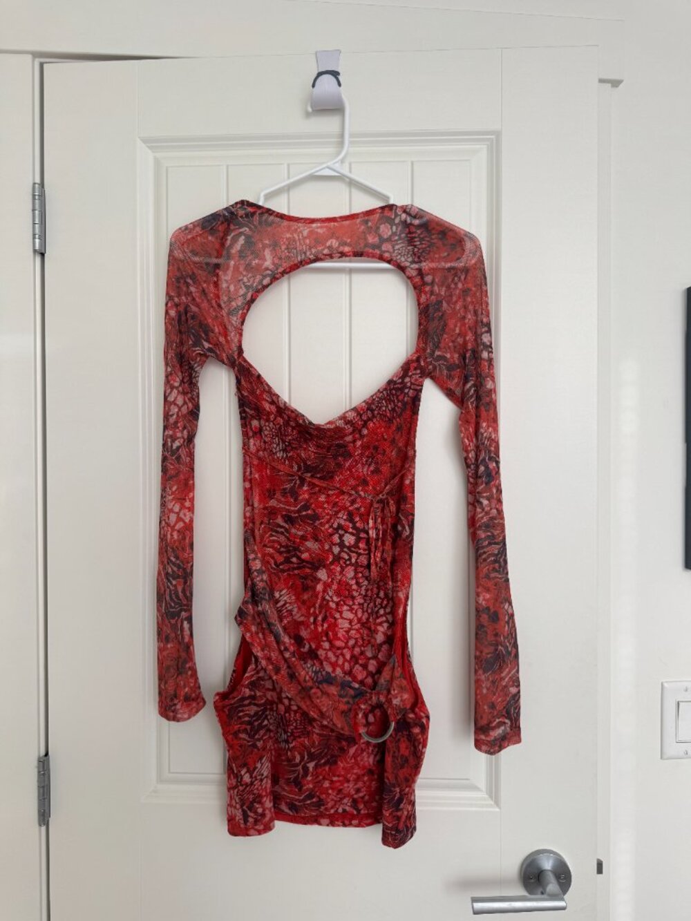 Outcast Red Printed Kahlani Viper Cut-Out Mini Dress - Size S - Picture 5 of 6